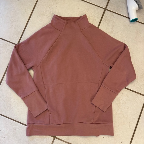Pullover Fabletics Sweater - Picture 3 of 6